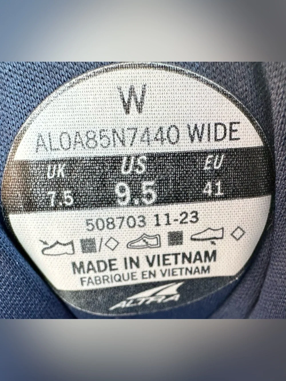 Altra Paradigm 7 Blue Foot Shape Running Shoes ALOA85N7440 Size 9.5 Wide in VGC